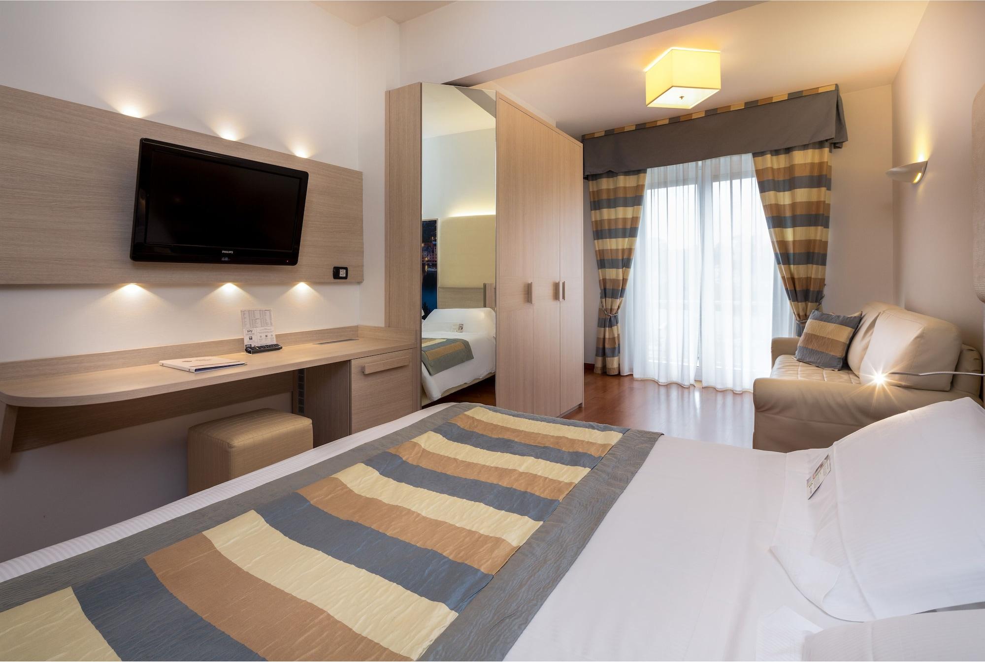 Hotel Western Tigullio Royal 4*